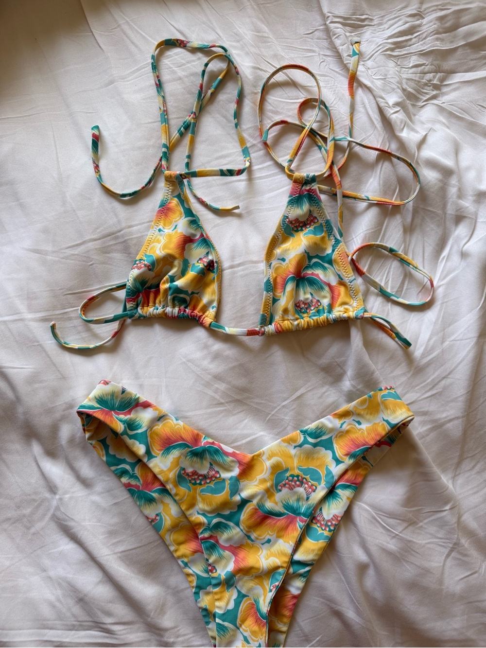 Kulani Kinis bikini set